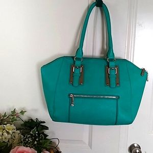 Charming Charlie handbag (231)